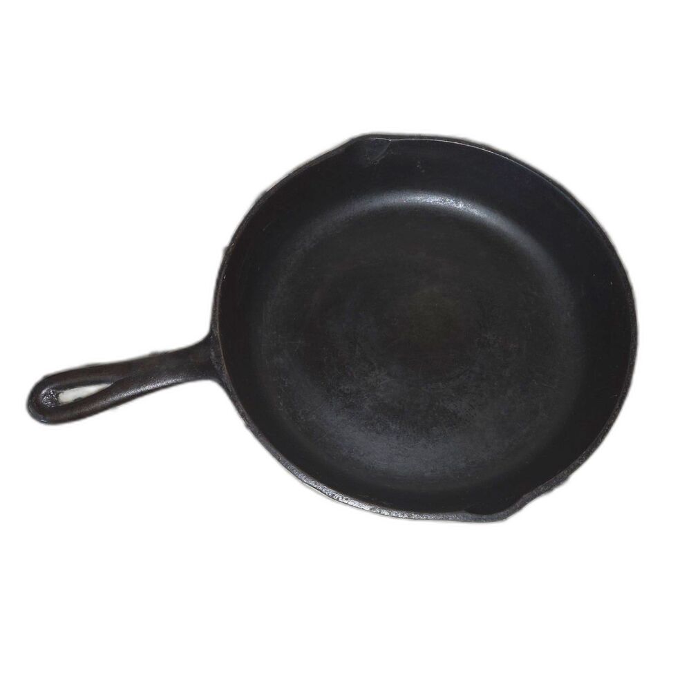 Vintage Cast Iron Skillet #8 Heat Ring